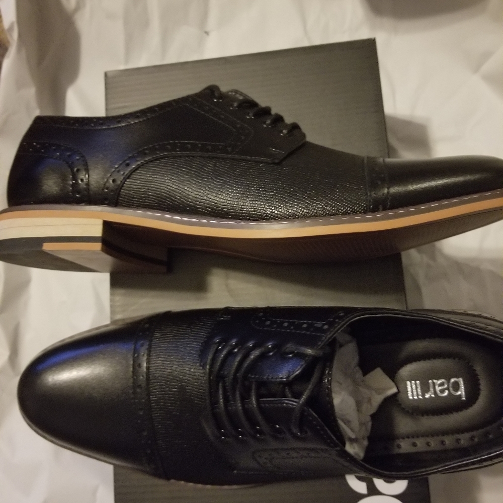 Men dress shoes